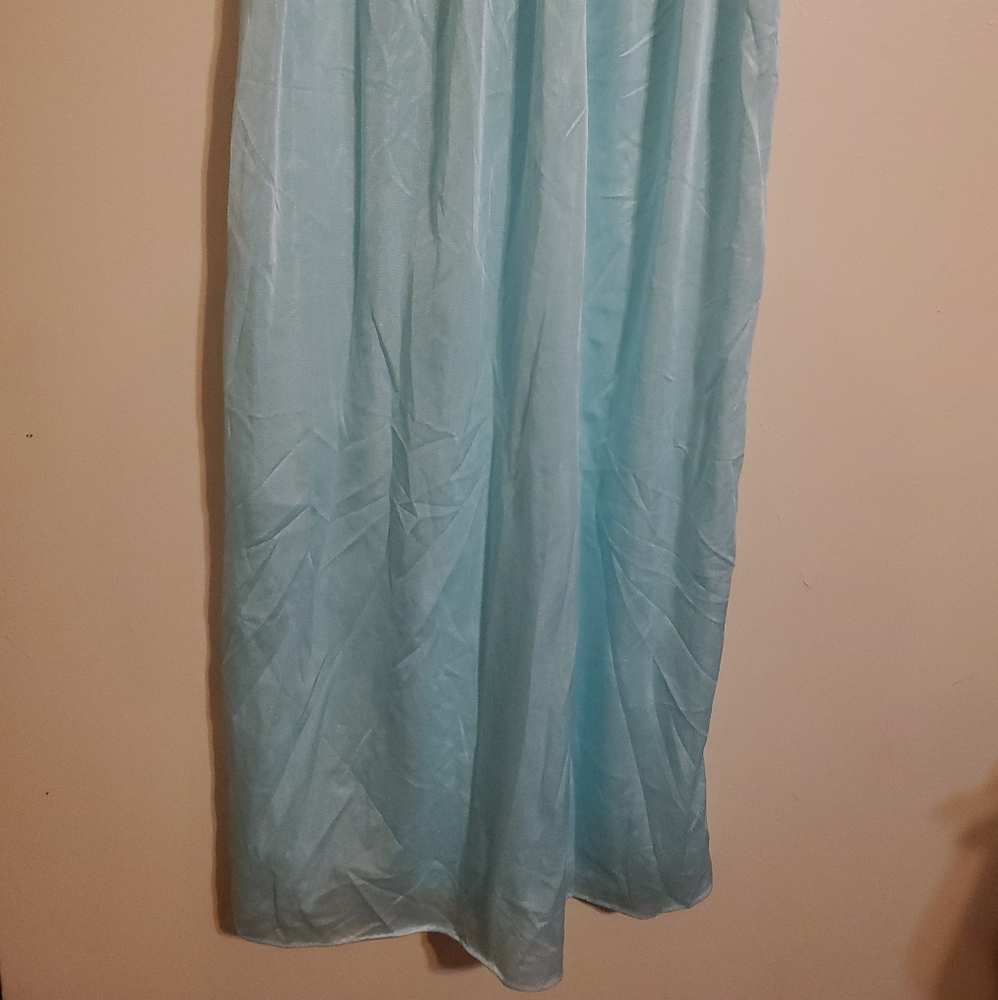 +Vintage | Light Blue Embroidered Gown - Picture 2 of 9